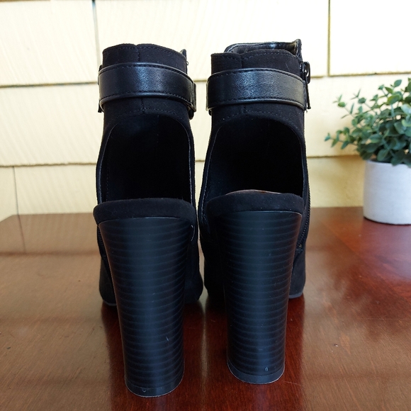 BAMBOO Chunky Heel Open Toe Black 6.5 New - Picture 6 of 6